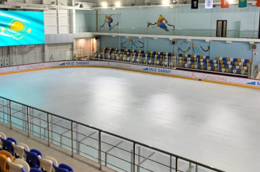 Фотография к новости: В Туркестане построили ледовый дворец