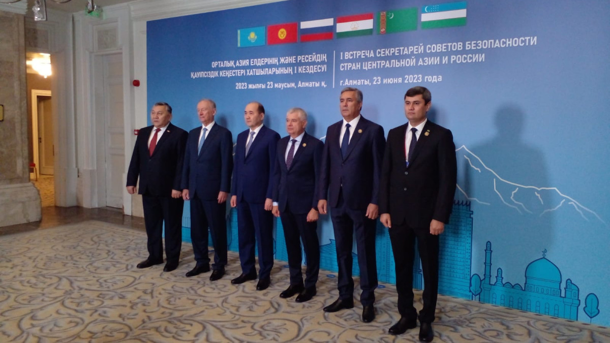  Александр Шахбазов.