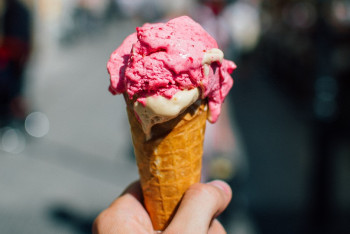 Фотография к новости: Мороженое в Казахстане подорожало сразу на 33 процента за год