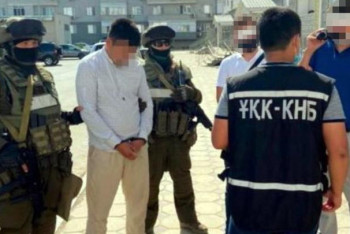 Фотография к новости: Спецоперация КНБ: сотрудников нацкомпании "КазАвтоЖол" задержали в Павлодарской области