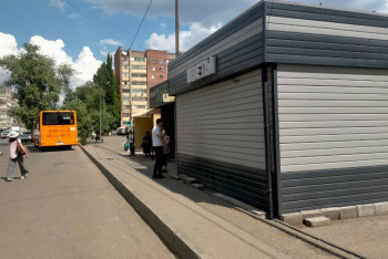 Фотография к новости: По два часа на остановке: как пытаются решить проблему с автобусами в Павлодаре