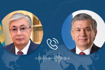 Фотография к новости: Токаев поздравил Мирзиёева с победой на выборах президента Узбекистана