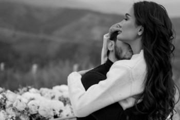 Фотография к новости: Блогер Айжан Байзакова объявила о беременности