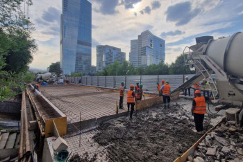 Фотография к новости: Мост через Есентай в Алматы расширят до восьми полос