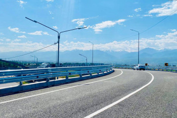 Фотография к новости: Движение открыли по эстакаде на выезде из ЖК “Асыл Арман” в Алматы