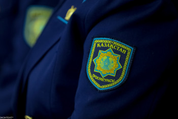 Фотография к новости: Полицейских обвиняют в пытках в Атырау