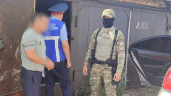 Фотография к новости: Взрывчатые вещества нашли в гараже у жителя Степногорска