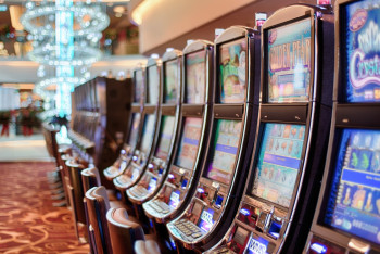 Фотография к новости: Минкультуры подало в суд на трёх букмекеров