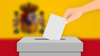 Фотография к новости: В выборах в Испании победили правые, но создать коалицию не смогут