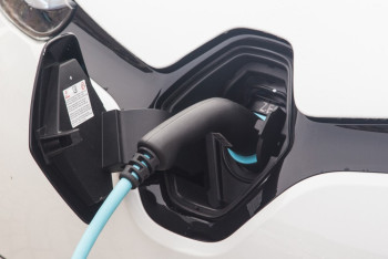 Фотография к новости: Ещё 11,5 тысячи электромобилей могут ввезти казахстанцы без уплаты налогов