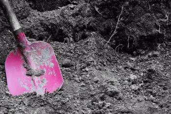 Фотография к новости: Мужчину насмерть завалило землёй в Акмолинской области