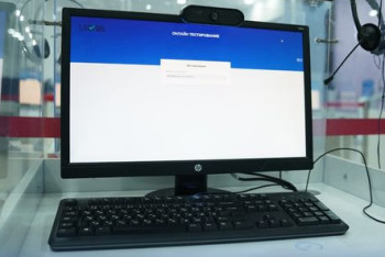 Фотография к новости: Тестирование в магистратуру: пороговый балл преодолели менее половины поступающих