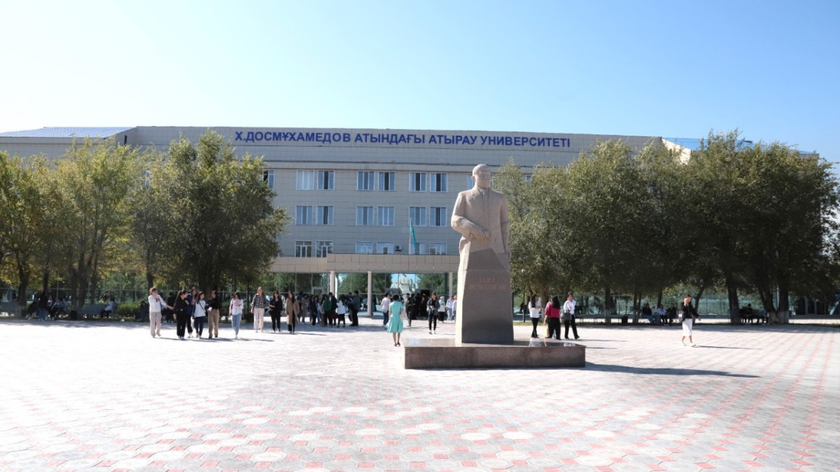  Facebook / Atyrau university official