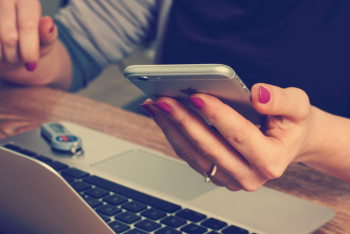 Фотография к новости: Кредиты на 9 млн тенге оформила на казахстанку пара аферистов