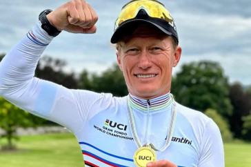 Фотография к новости: Александр Винокуров стал чемпионом мира по велоспорту  в Глазго