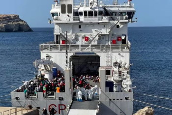 Фотография к новости: Два кораблекрушения в Италии: два человека погибли и 57 спасены