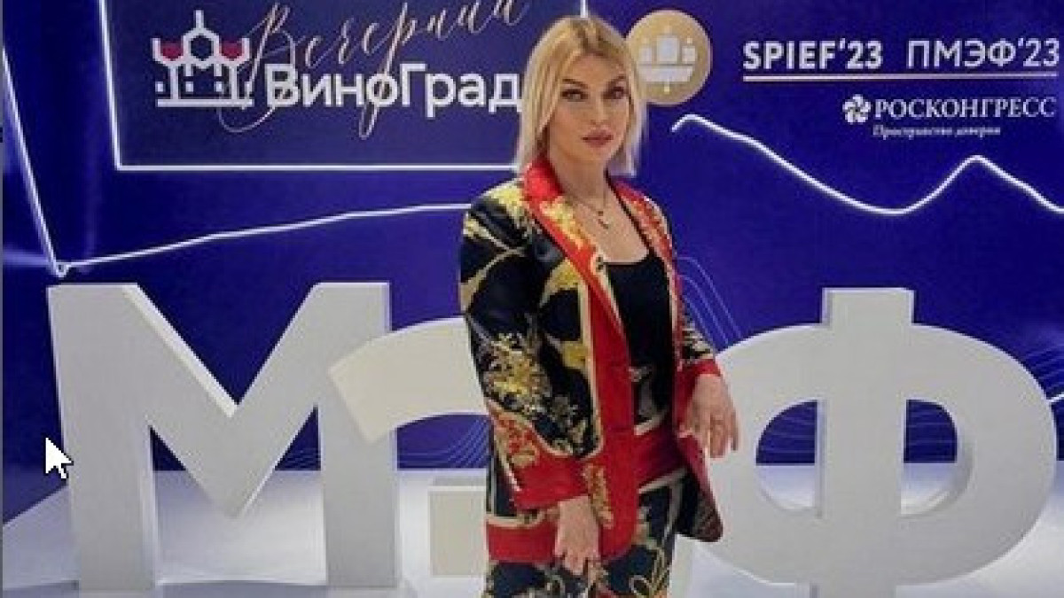  instagram.com/lada_dance_official