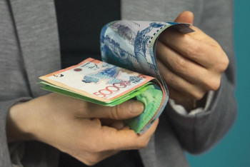 Фотография к новости: Размер средней заработной платы определили в Казахстане