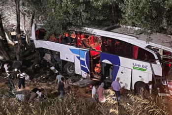 Фотография к новости: Крупное ДТП в Турции: казахстанцев в автобусе не было