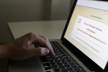 Фотография к новости: "Не нужно политизировать этот вопрос": глава МИОР о блокировке иностранных сайтов