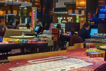 Фотография к новости: Из-за угрозы взрыва оцеплено казино CashVille в Боровом