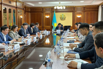 Фотография к новости: Минэкологии и МСХ избавят от бумажной волокиты