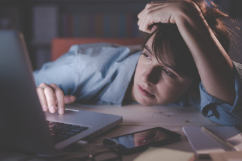 Фотография к новости: Работа по ночам может привести к потере памяти - учёные из Канады