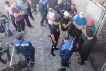 Фотография к новости: В Экибастузе бастуют работники  "БАС Карьера"