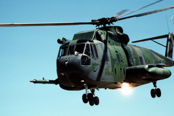 Фотография к новости: Военный вертолёт с 20 морпехами из США разбился в Австралии