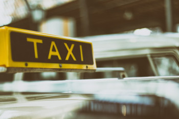 Фотография к новости: Таксиста наказали за мастурбацию в Астане