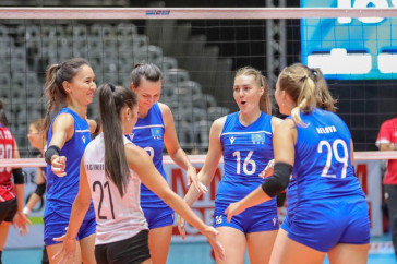 Фотография к новости: Казахстанские волейболистки разгромили соперниц на чемпионате Азии