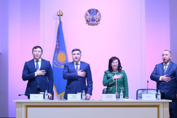 Фотография к новости: Какие задачи поставили перед новым акимом Актюбинской области