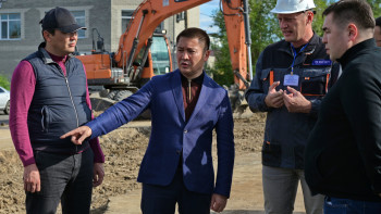 Фотография к новости: Аким Павлодарской области рассказал, как решит все проблемы региона