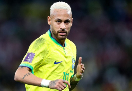 Фотография к новости: Неймар превзошёл Пеле, став лучшим в истории бомбардиром Бразилии