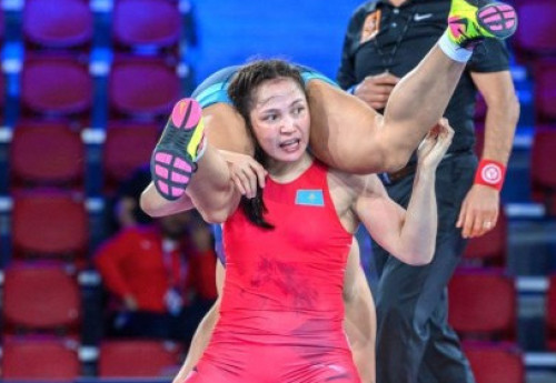 Фотография к новости: Казахстанка вышла в полуфинал чемпионата мира по борьбе