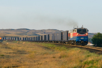 Фотография к новости: В Казахстане увеличился грузооборот железнодорожным транспортом
