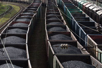 Фотография к новости: Более  69 миллионов тонн угля перевезено железнодорожным транспортом за восемь месяцев