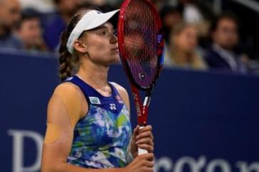 Фотография к новости: Зарубежные фанаты раскритиковали WTA за отношение к Рыбакиной