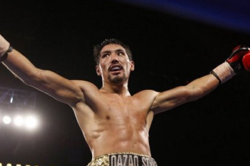 Фотография к новости: Жанибек Алимханулы сделал заявление о титульном бое в Казахстане