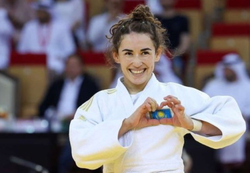 Фотография к новости: Абиба Абужакынова принесла Казахстану первое серебро Азиады-2023