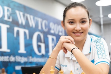 Фотография к новости: Абдумалик и Асаубаева стартовали с побед на Азиаде-2023