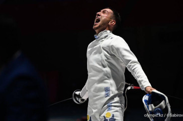 Фотография к новости: Фехтовальщик из Казахстана стал бронзовым призёром Азиады