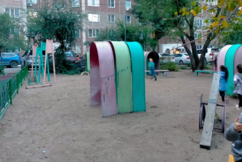 Фотография к новости: Павлодарцы не получат обещанные 50 детских площадок