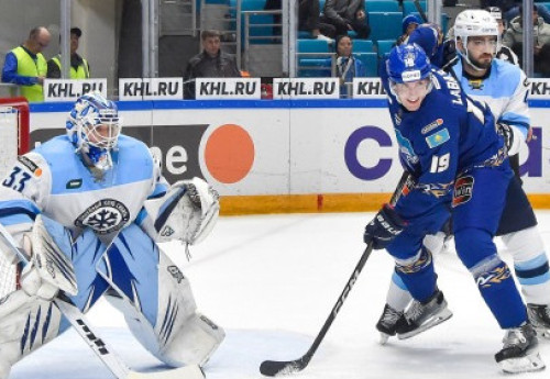 Фотография к новости: "Барыс" снова проиграл "Сибири"