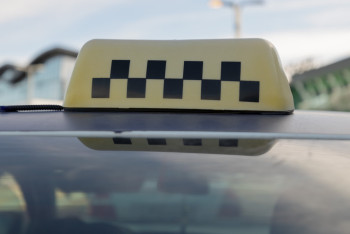 Фотография к новости: Ограничения для таксистов предложили ввести в МВД РК