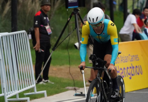 Фотография к новости: Золотую медаль завоевал казахстанский велогонщик на Азиаде-2023