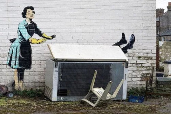 Фотография к новости: Личность художника Бэнкси могут раскрыть из-за судебных разбирательств