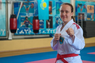 Фотография к новости: Каратистка Софья Берульцева завоевала для Казахстана десятое золото Азиады-2023