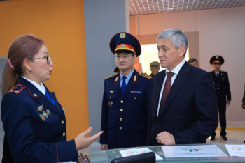 Фотография к новости: Первый в республике Центр помощи семье открыли в Караганде