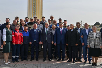 Фотография к новости: Токаев встретился с тружениками села в Кызылординской области